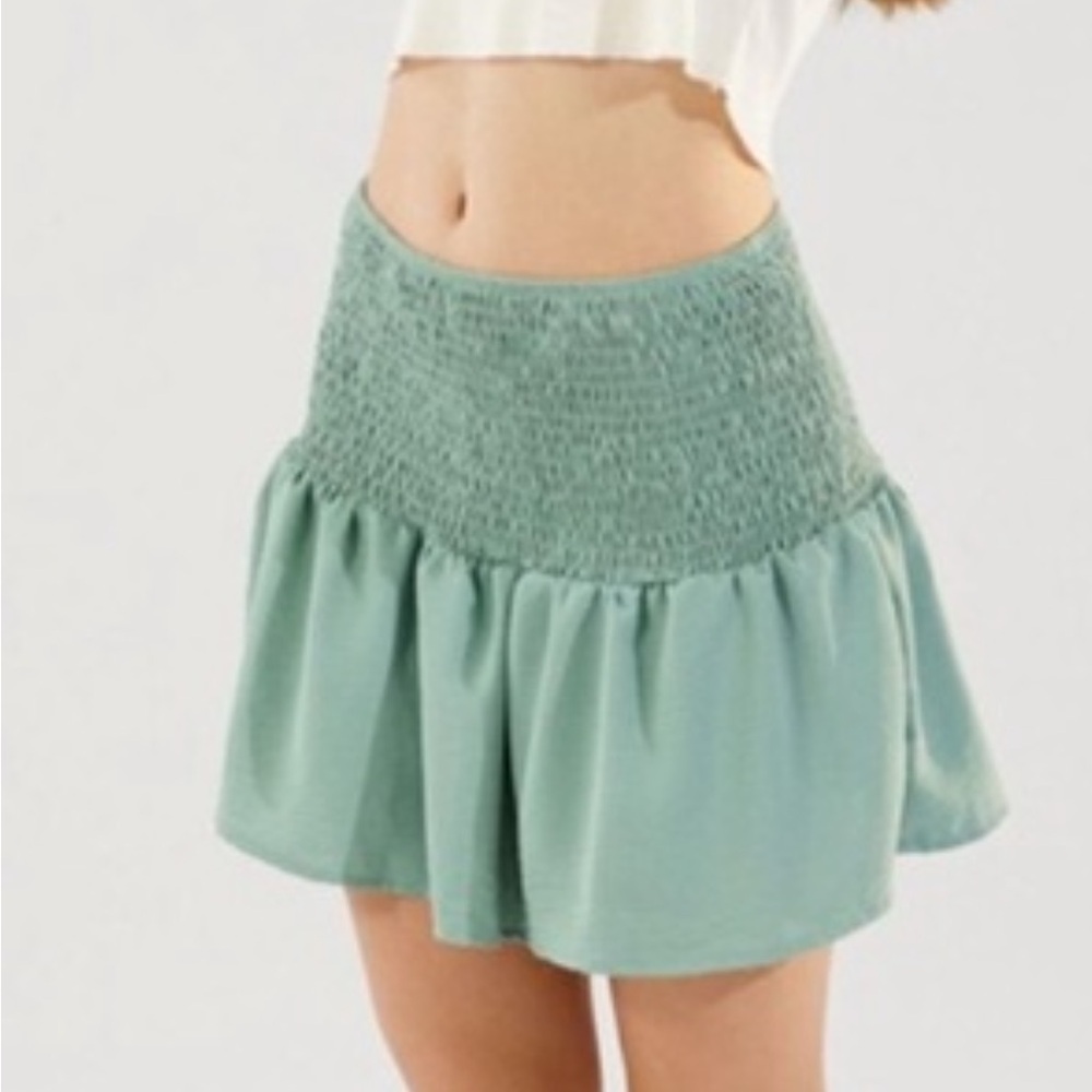 NWT Urban Outfitters Rara Satin Smocked Skirt Skort Green Sage Size XS Brand New